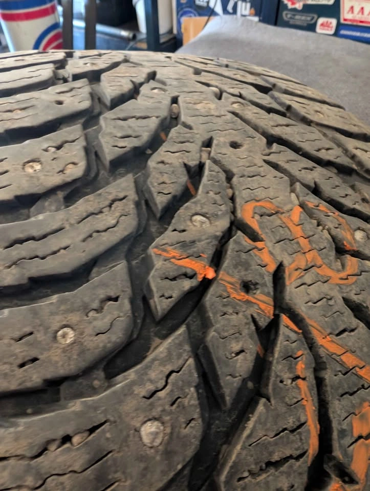265/45R20 Winter Tires x2 - photo 3