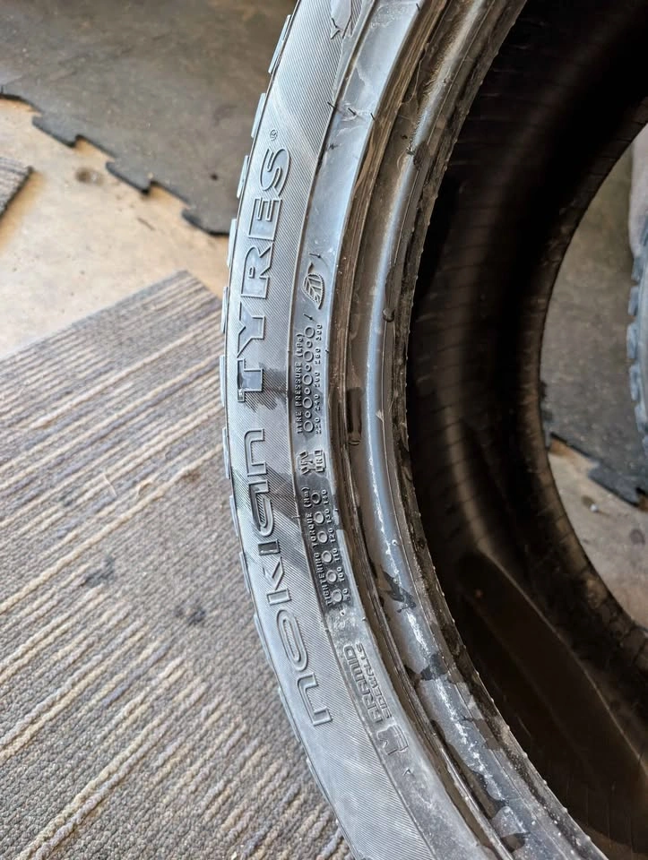 265/45R20 Winter Tires x2 - photo 5