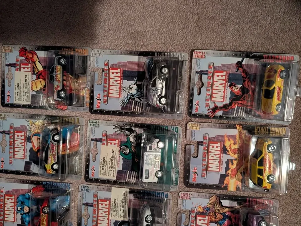 Marvel Maisto Die-Cast 2002 - photo 2