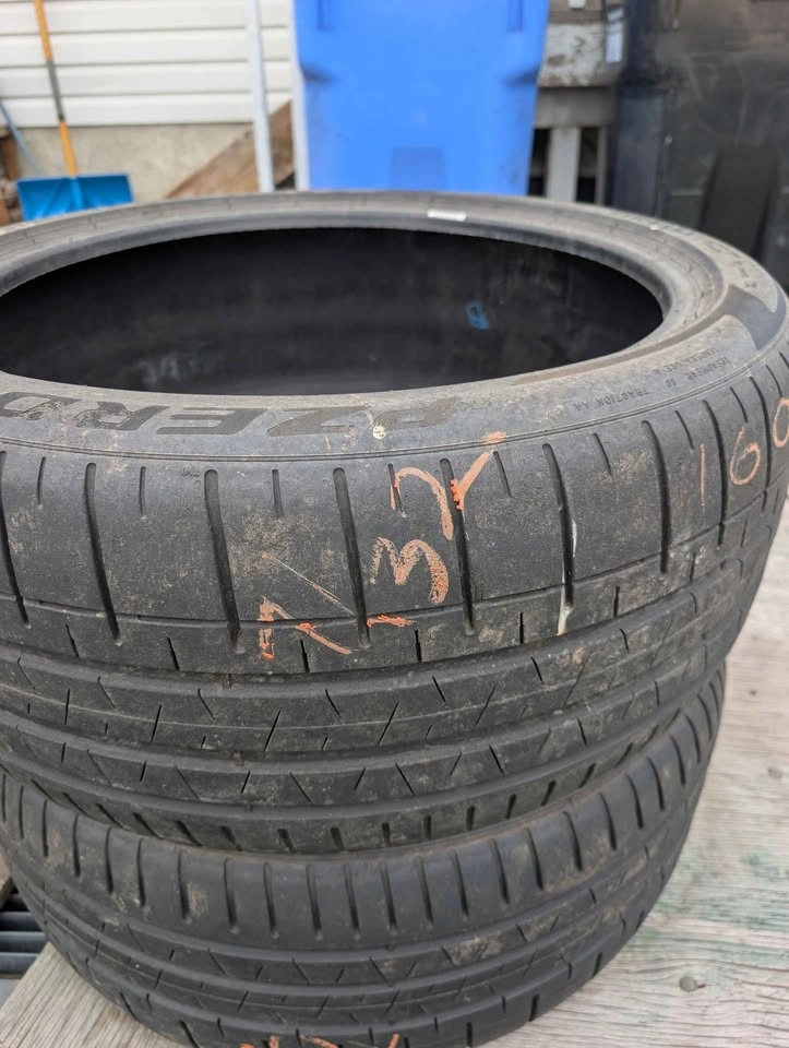 265/40R21 Pirelli P Zero Tires - Set of 2 - photo 4