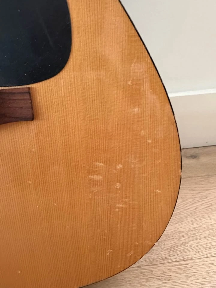 Yamaha F310 Acoustic Guitar - photo 2