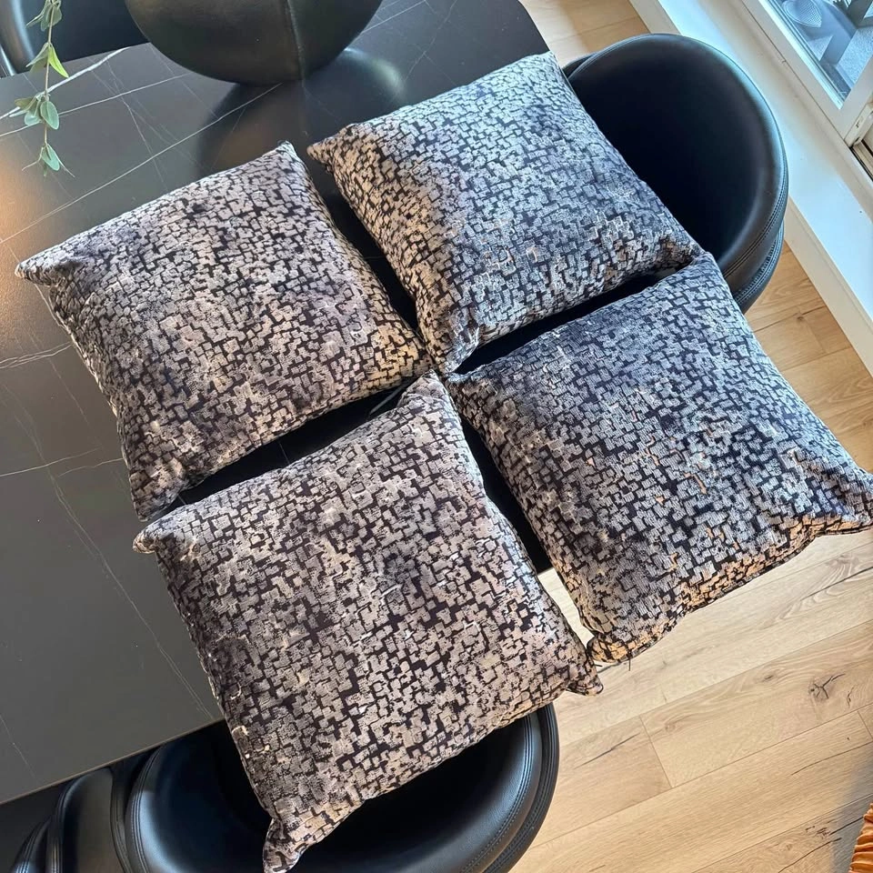 Decorative Pillows - Set of 4