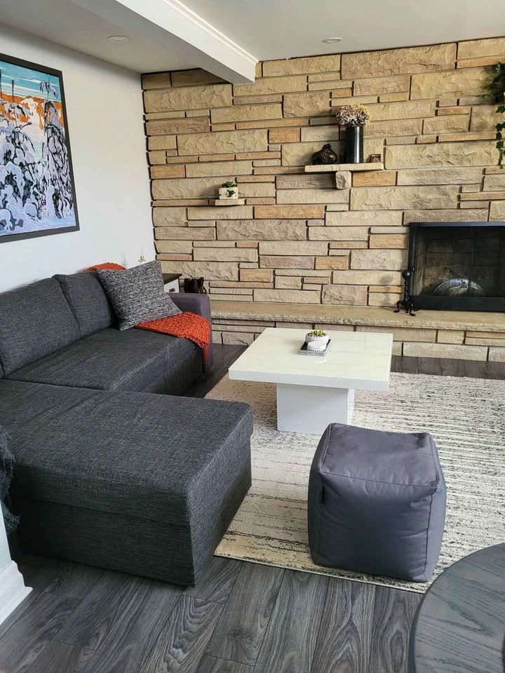 1 Bed 1 Bath Apartment for Rent - photo 2