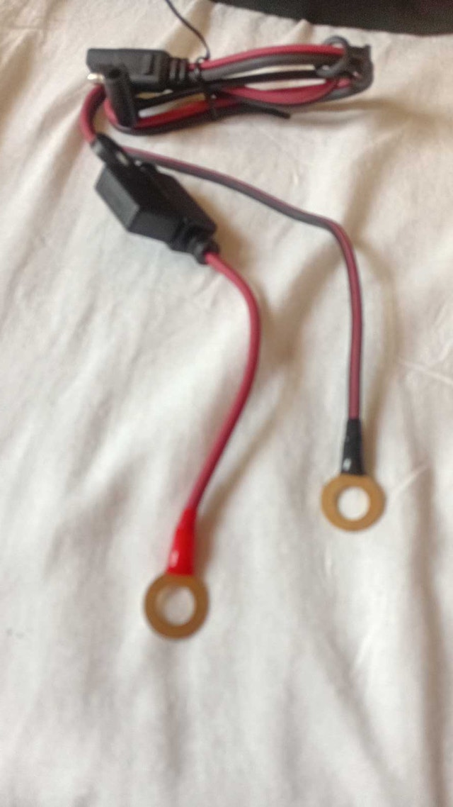 MotoMaster Battery Charger - photo 5