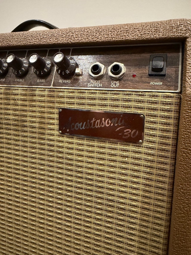 Fender Acoustasonic Amp - photo 2