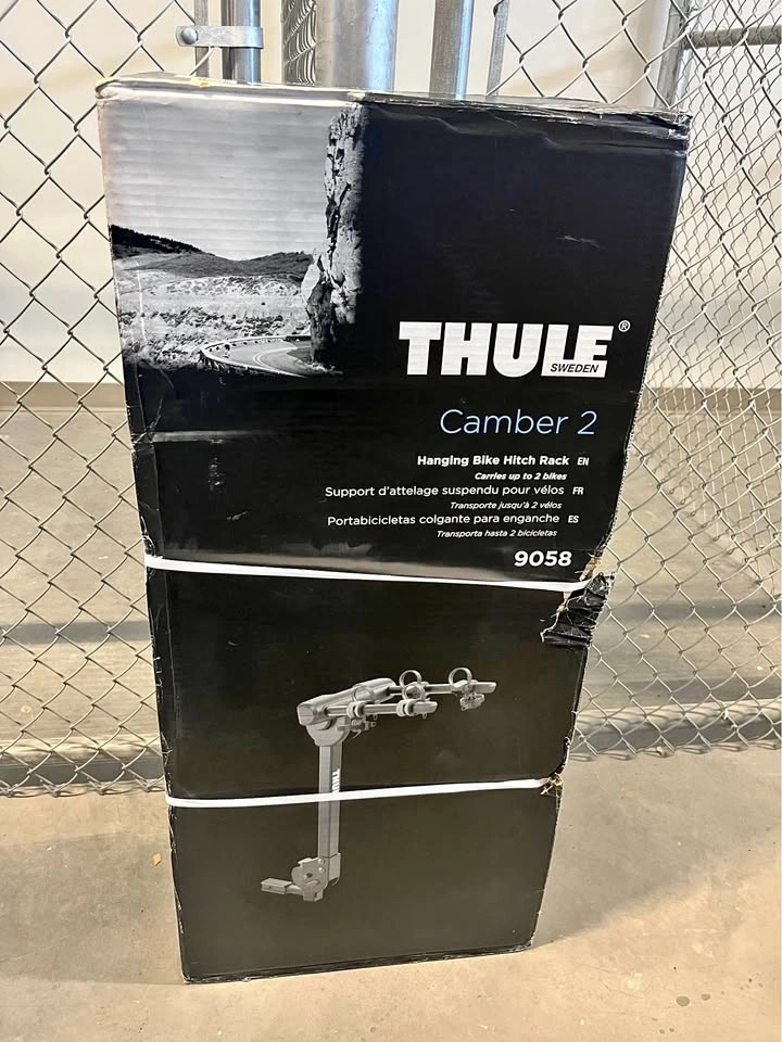 Brand new Thule 9058 Camber 2 Bike Rack - Fits 2" & 1.25" Hitche