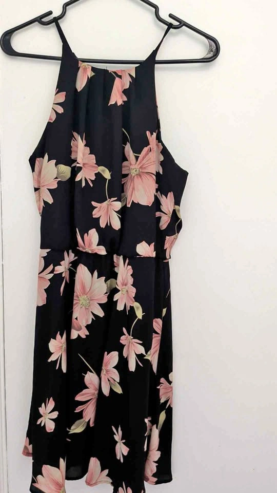 Womens Dress (small)