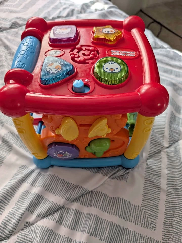 Small Busy Cube