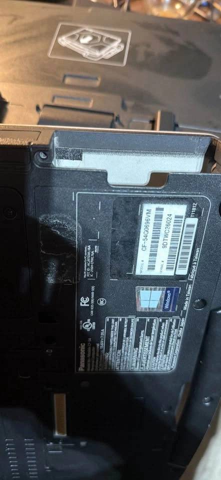 Panasonic Toughbook CF-54 - i5 7th Gen - 16GB RAM - photo 3