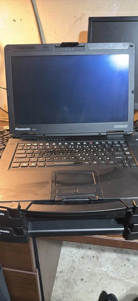 Panasonic Toughbook CF-54 - i5 7th Gen - 16GB RAM - photo 4