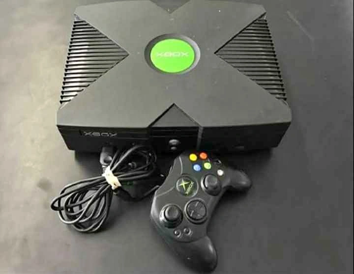 Original Xbox upgraded with 250gb HDD