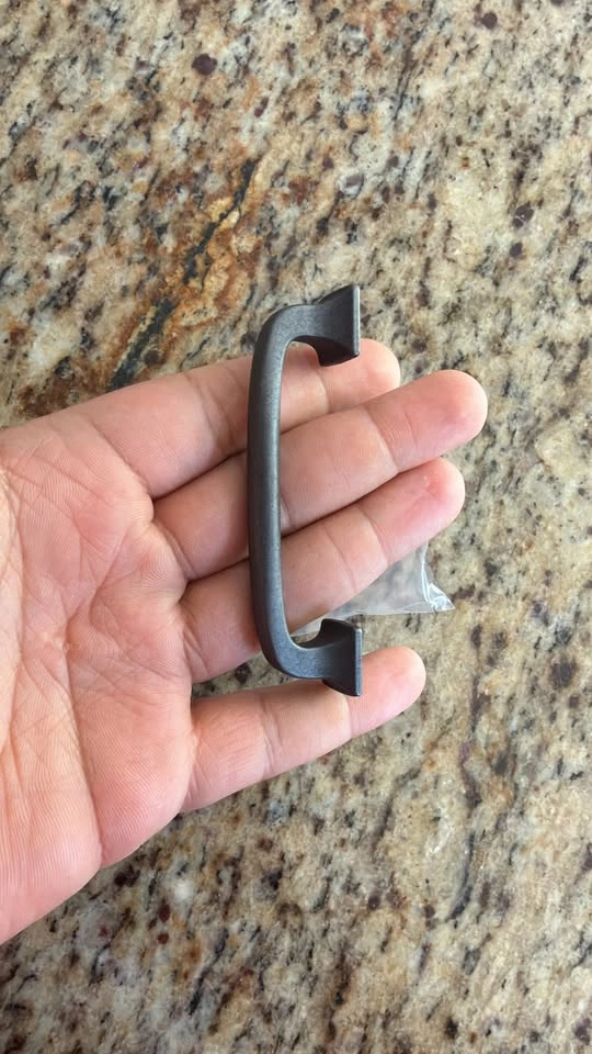 Set of 8 Black Cabinet Pull Handles - photo 3