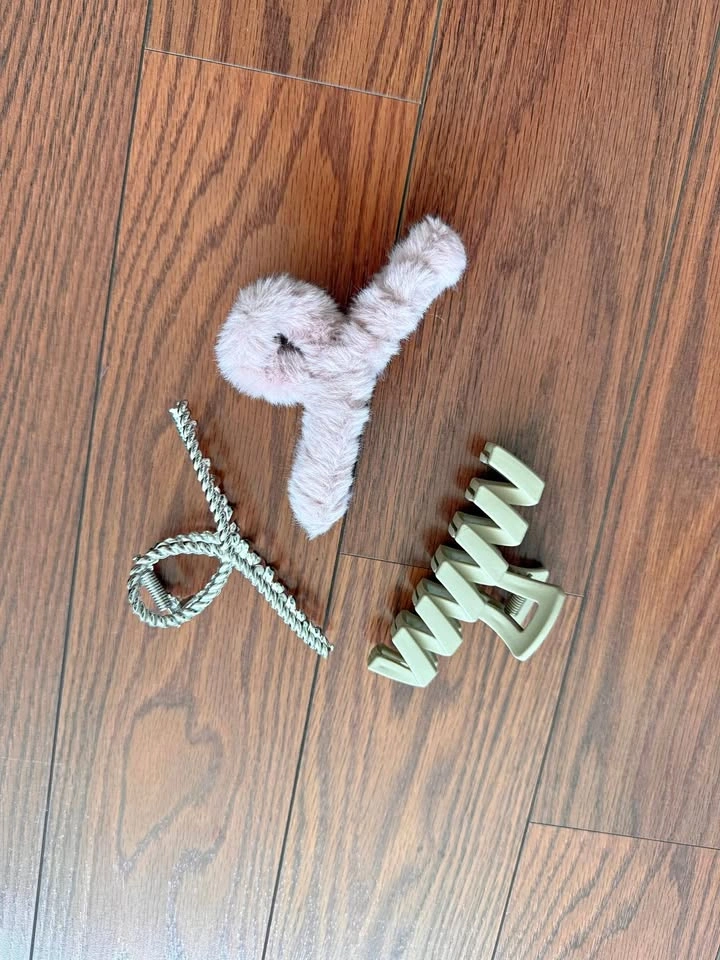 Hair Claw Clips