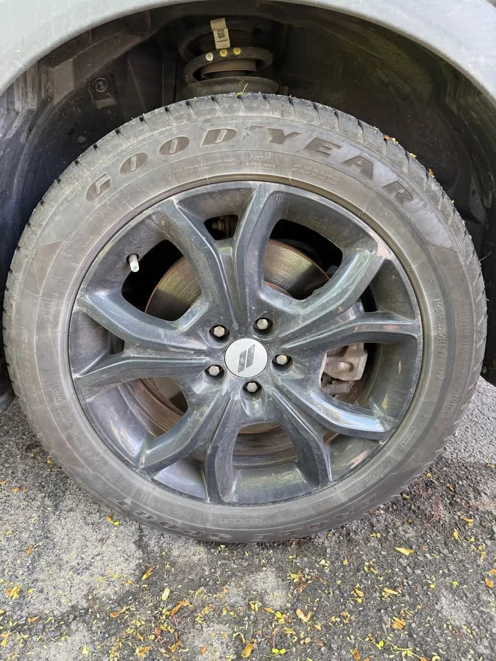 Goodyear All season Tires - photo 2