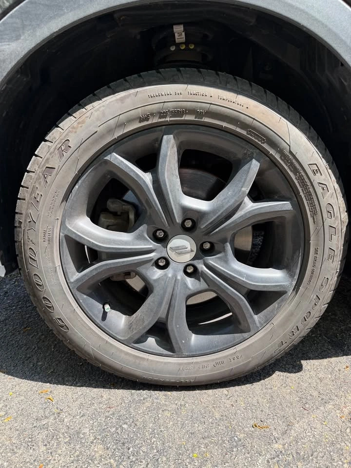Goodyear All season Tires - photo 3
