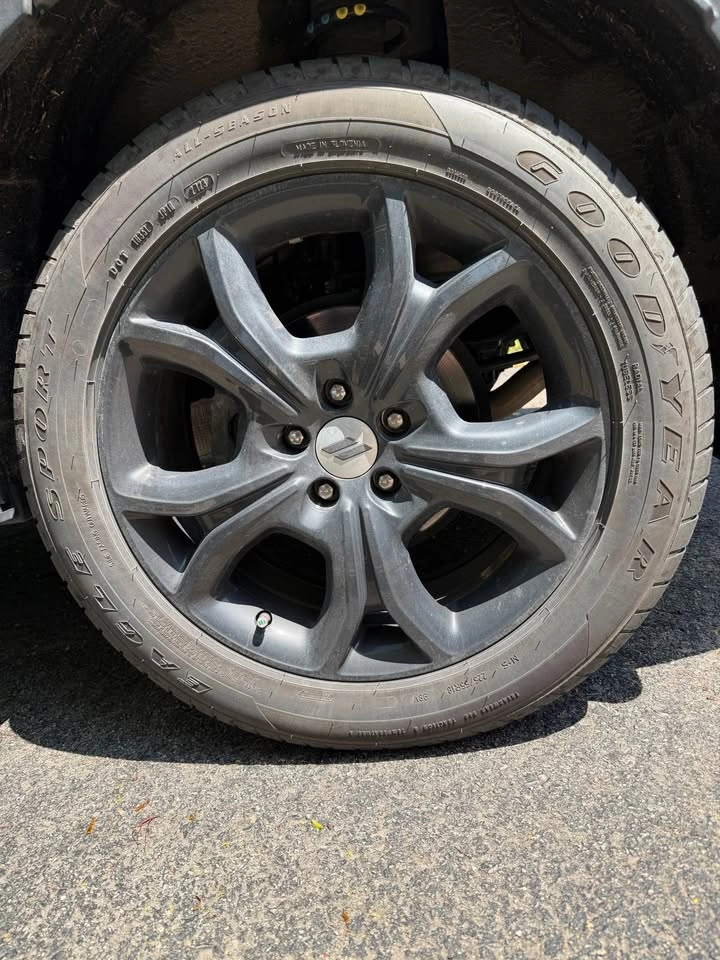 Goodyear All season Tires - photo 4