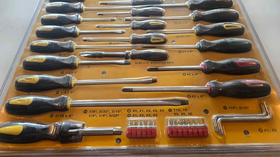 49 Piece Screwdriver Set - photo 2