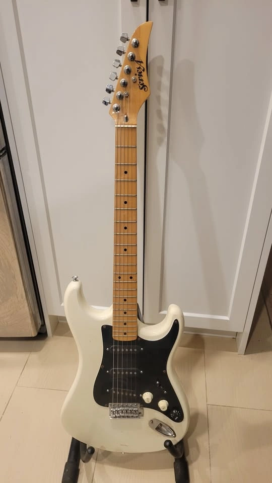 $200 Series-A Stratocaster Electric Guitar – Olympic White - photo 2