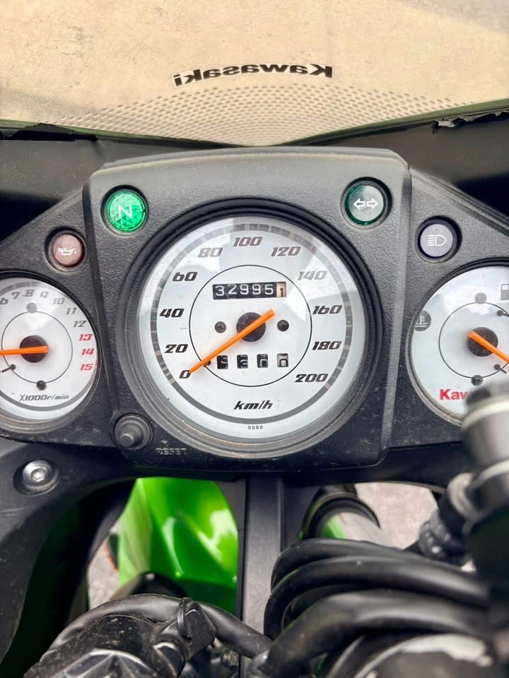 2012 Kawasaki Ninja - photo 2