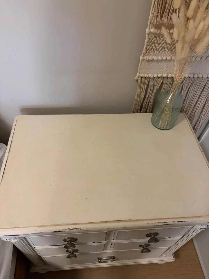 Vintage Cream Distressed Nightstand with 2 Drawers - photo 3