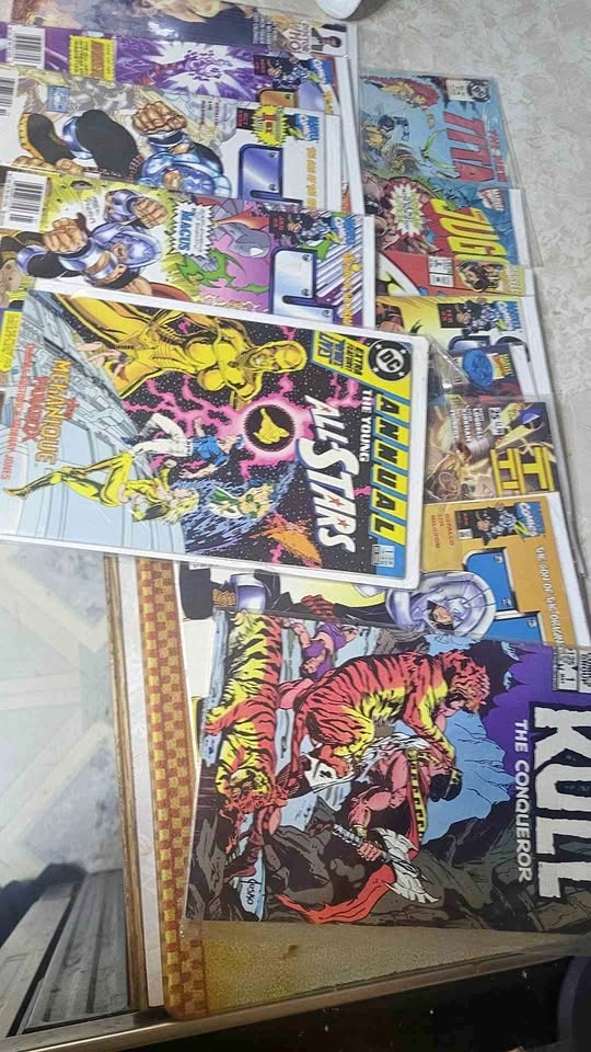 Cool Comic Books Lot DC Marvel