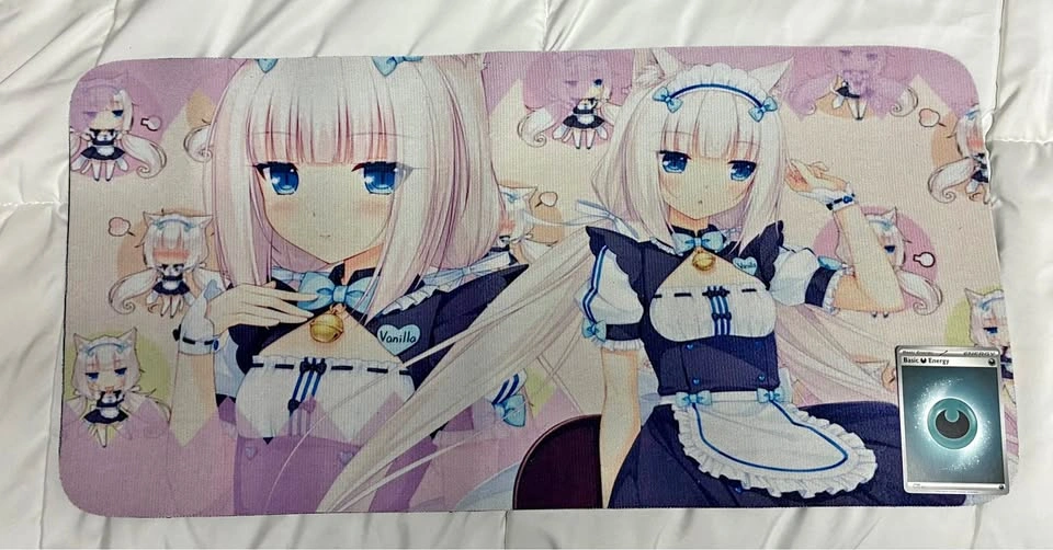 Vanilla (Nekopara) Deskmat