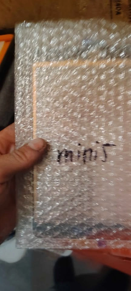 White iPad Mini 5 Touch Screen Replacement - photo 2