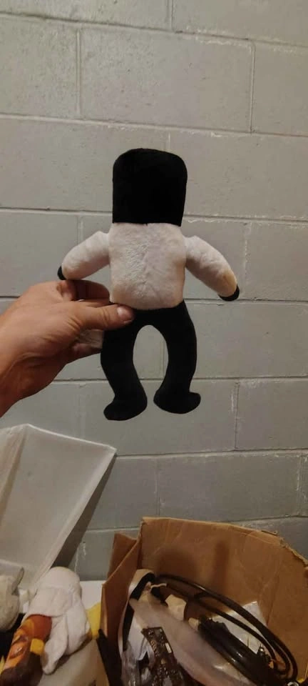 Skibidi Toilet Plush Toy Funny Speakerman Titan Cameraman Plushi - photo 2