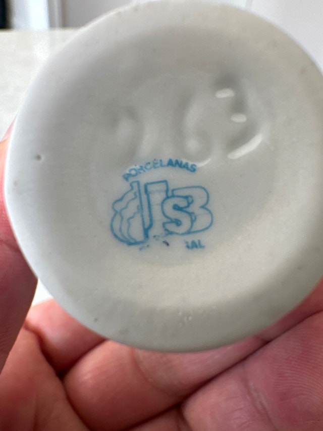 Vintage Miniature Porcelain Ewer (Bud Vase) - photo 3