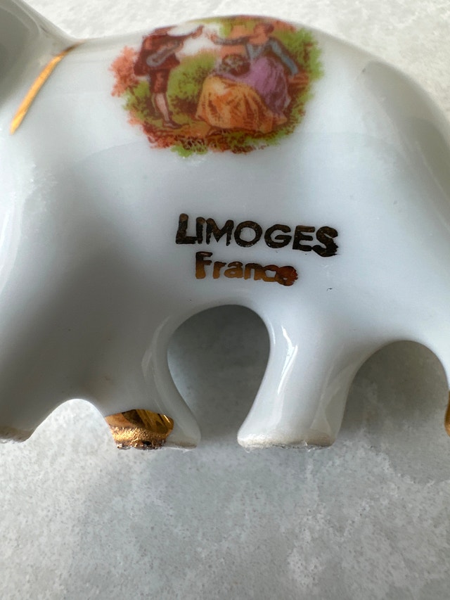 Limoges vintage porcelain miniature elephant figurine. - photo 2