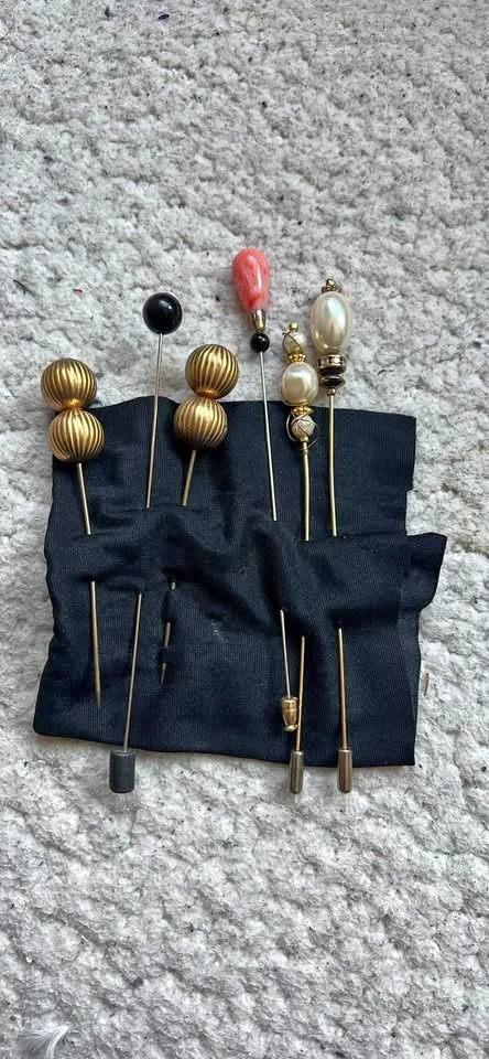 6 Vintage hat pins thumbnail
