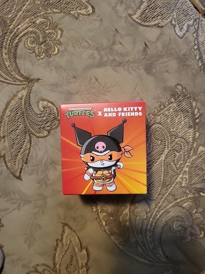 McDonalds TMNT KUROMI X MICHELANGELO