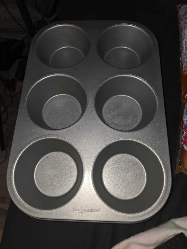 Jumbo Muffin Baking Tin