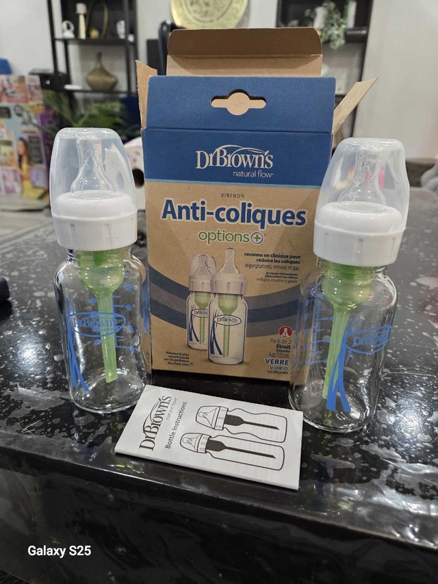 Dr. Brown's Anti-Colic Bottles. New.