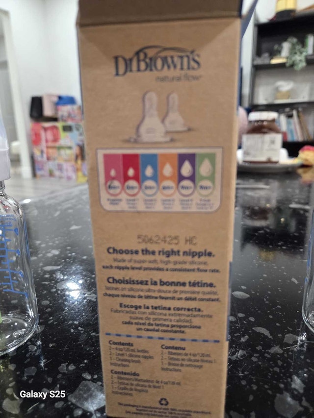 Dr. Brown's Anti-Colic Bottles. New. - photo 3