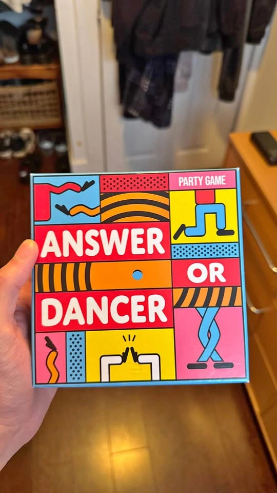 Answer or dance party game