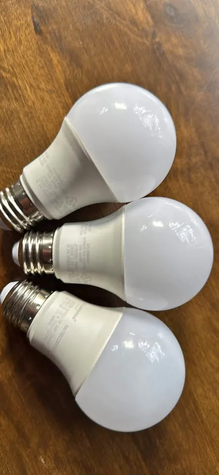 LED Bulbs x 3 thumbnail