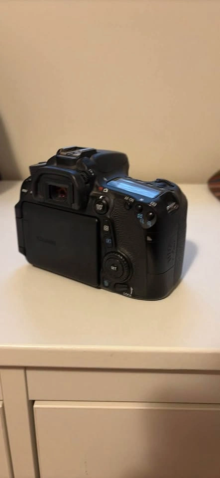 Canon EOS 70D DSLR Camera - photo 2