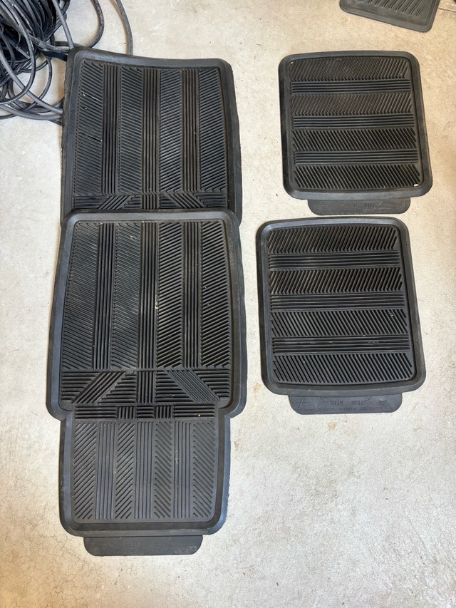 Winter Car Mats - 4 Mats (2 Front, 2 Rear)