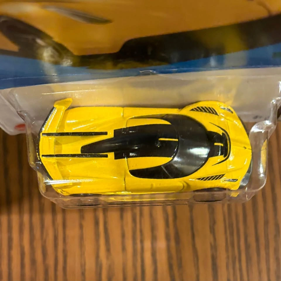 Hot Wheels 2020 Koenigsegg Jesko - photo 3