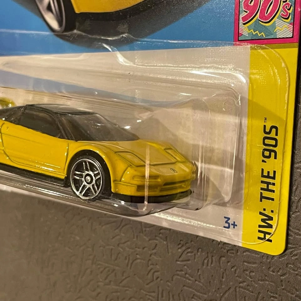Hot Wheels '90 Acura NSX - photo 3