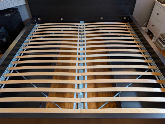 Ikea MALM King High bed frame with 4 storage boxes - Black - photo 3
