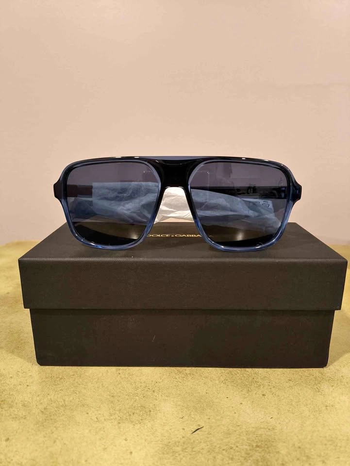 NEW Dolce & Gabbana Sunglasses DG 6134 - Transparent Blue/Black
