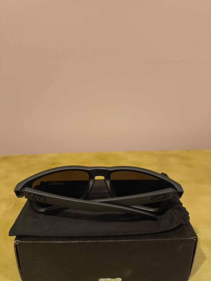 Oakley Holbrook XL Sunglasses - Matte Black / Prizm Black Polari - photo 3