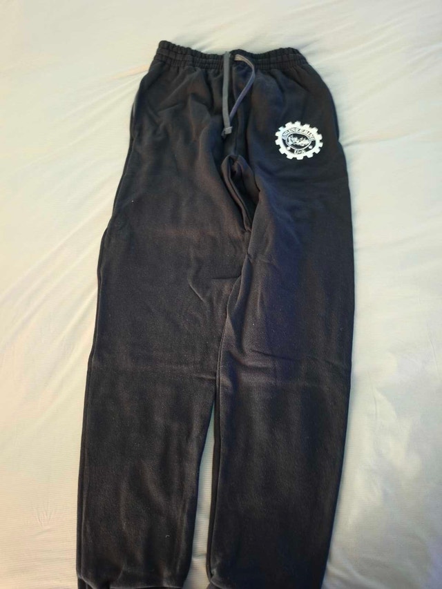 UofA Engineering Hoodie, Jogger & Crew Neck (4 Items) - photo 5