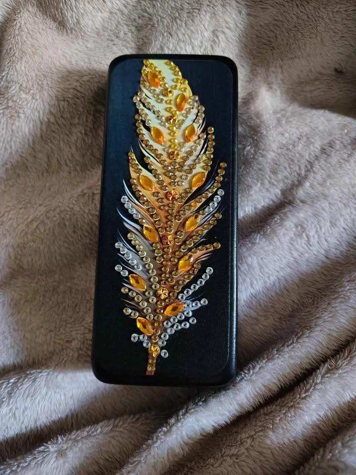 Handmade Jeweled Eye Glass Cases – Perfect for Mother’s Day 💝 - photo 3