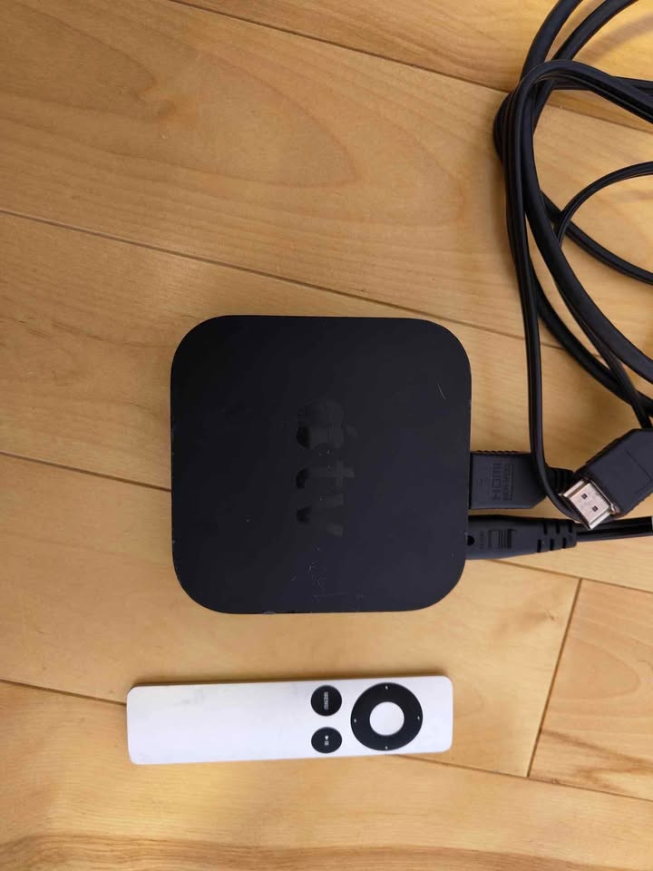 Apple TV 3 (old and HD only) - photo 2