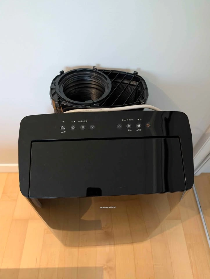 Danby Portable Air Conditioner DPA120B9IBDB-6 12000 BTU - photo 2