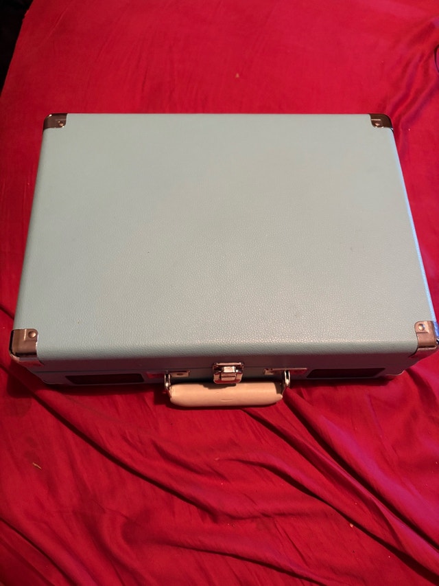 Crosley Record Player - photo 2