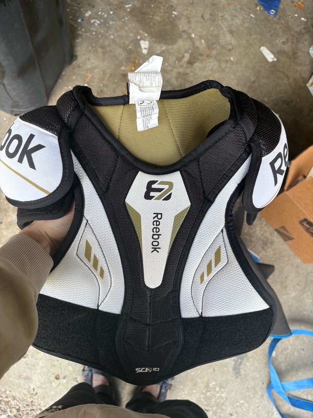 hockey gear youth